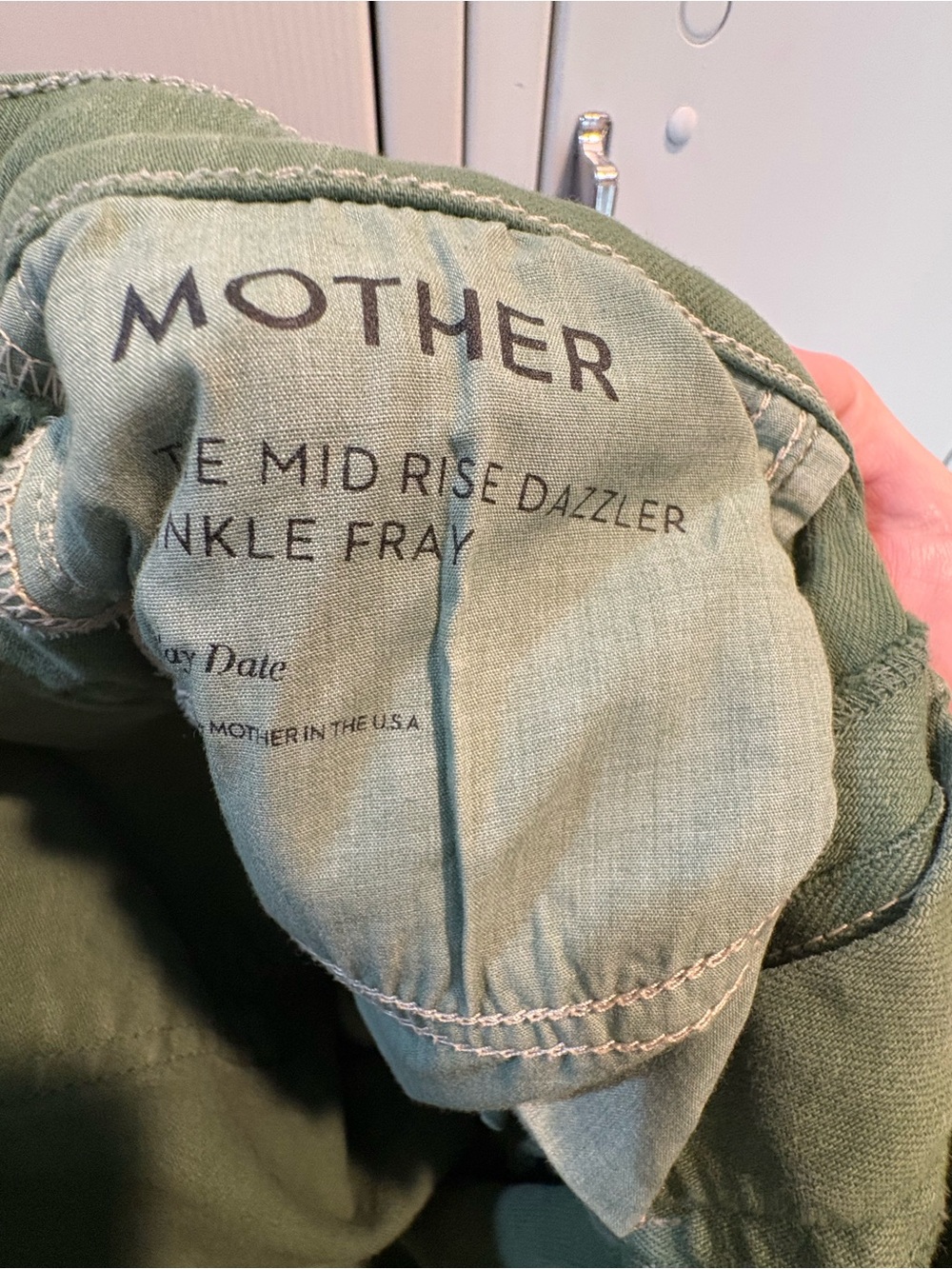 MOTHER Denim The Mid Rise Dazzler Ankle Fray Jeans Sz 30 Pretty Green - Picture 5 of 6